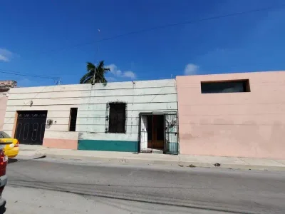 LINDA CASA EN VENTA PARA REMODELAR MERIDA CENTRO UNA CUADRA DE SANTIAGO (FVC-2728)
