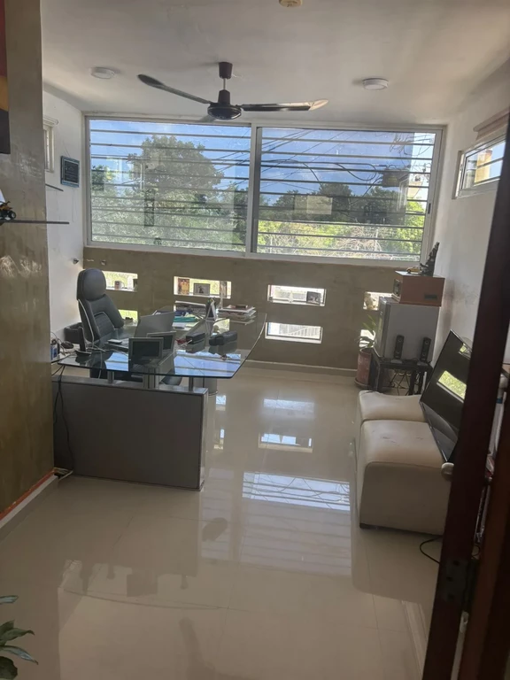 PROPIEDAD COMERCIAL EN VENTA MERIDA CENTRO (AVC-2677)