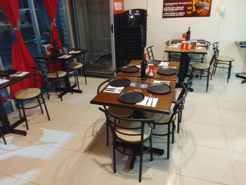 EXCELENTE LOCAL DE COMIDA EN TRASPASO EN PLAZA COMERCIAL MERDIA NORTE (IVL-1080)