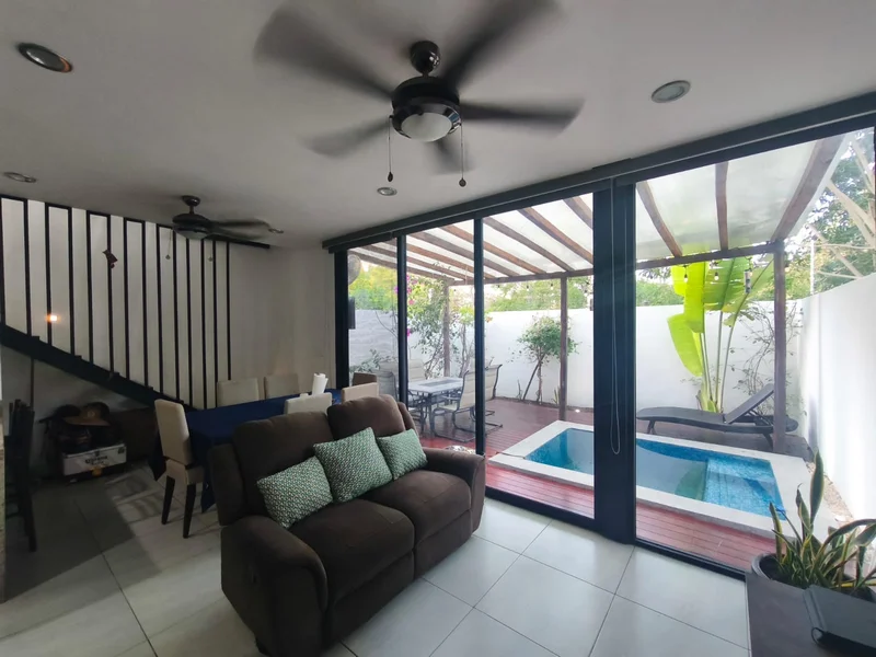 HERMOSO TOWN HOUSE EN VENTA AMUEBLADO EN CHUBURNA DE HIDALGO (ARC-1784)