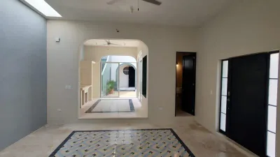 CASA EN VENTA 3 RECAMARAS, ALBERCA, CENTRO ERMITA CASA MARIPOSA (AVC-2733)