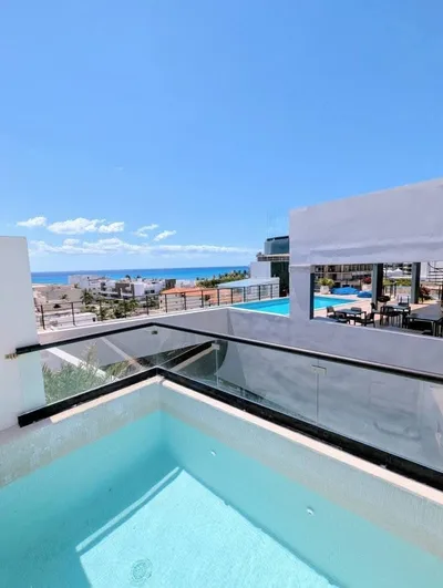 HERMOSO DEPARTAMENTO AMUEBLADO EN VENTA PLAYA DEL CARMEN CENTRO (NVD-1061)