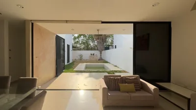 HERMOSA CASA COMO NUEVA EN VENTA MERIDA, TEMOZON NORTE (AVC-2473)