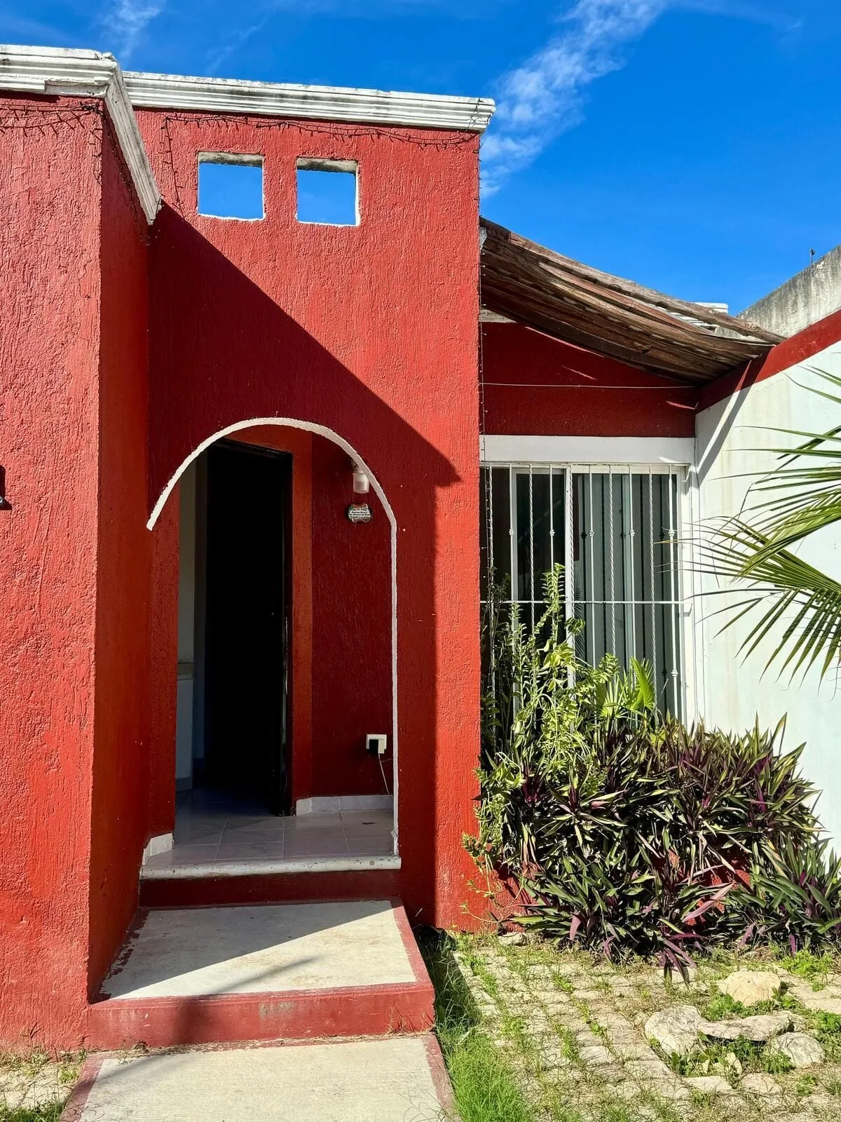 LINDA CASA EN VENTA SOLA PLANTA MERIDA SANTA MARIA DE CHUBURNA (AVC-2566)