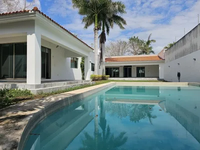 HERMOSA AMPLIA CASA EN VENTA RESIDENCIAL DEL MAYAB TEMOZON NORTE (AVC-2624)