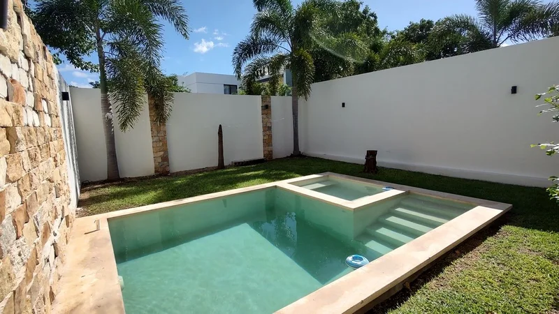 CASA EN VENTA 3 RECAMARAS PANELES SOLARES EN DZITYA MERIDA NORTE (GVC-2819)