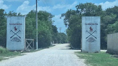 TERRENO EN VENTA POLO CLUB MERIDA NORTE KIKTEIL (GVT-2826)