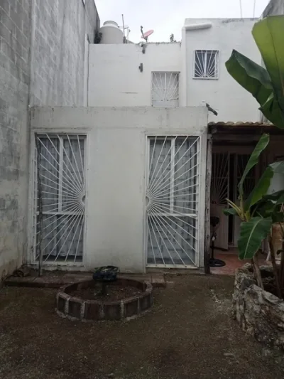 CASA EN VENTA 2 RECAMARAS EN PRIVADA BALAMTUN PLAYA DEL CARMEN (FVC-2810)