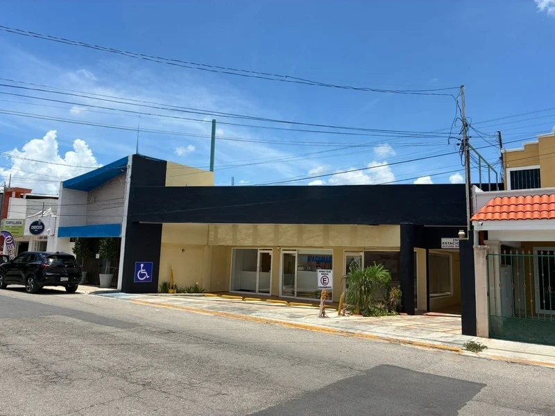 AMPLIO LOCAL EN RENTA SOBRE AVENIDA MERIDA MEXICO NORTE (IRL-1063)