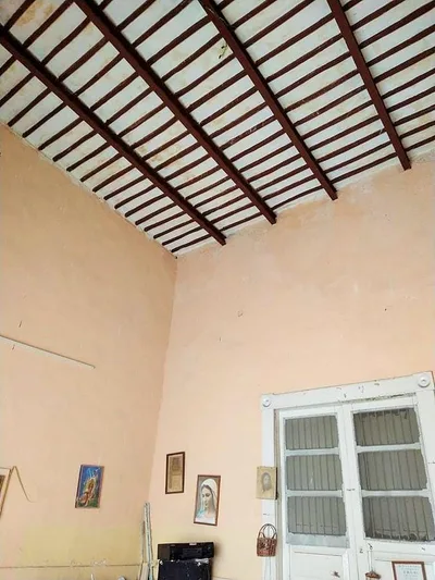 CASA EN VENTA MERIDA, CENTRO PARQUE DE SANTIAGO AMPLIA CASA (FVC-1831)