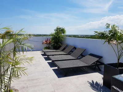 Departamento en Venta en Playa del Carmen Centro - DEPARTAMENTO EN VENTA EN PLAYA DEL CARMEN, EQUIPADO Y AMUEBLADO (FVD-1061)