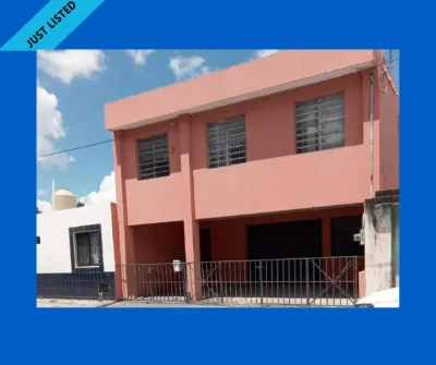 Casa en Venta en Mérida Centro - CASA EN VENTA MERIDA, CENTRO A UNA CUADRA DE ITZAES CERCA SANTIAGO IDEAL PARA NEGOCIO (NVC-2093)