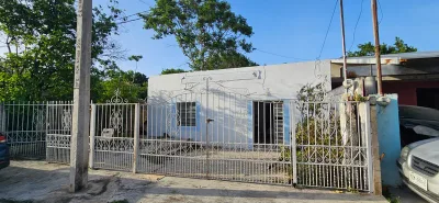CASA EN VENTA 3 RECAMARAS PARA REMODELAR MERIDA CENTRO CERCA ITZAES (AVC-2838)