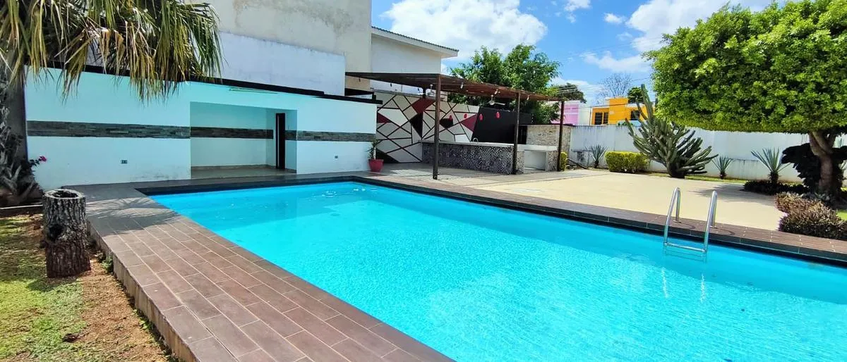 ESPECTACULAR PROPIEDAD EN VENTA/RENTA EN LA COLONIA ITZIMNA CON TERRENO DE 1723M2 (FVC-2708)
