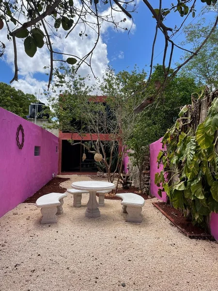 ENCANTADORA CASA EN VENTA REMODELADA MERIDA CHUMINOPOLIS