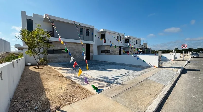 CASA EN VENTA 3 RECAMARAS, ALBERCA, DZITYA MERIDA NORTE (GVC-2842)