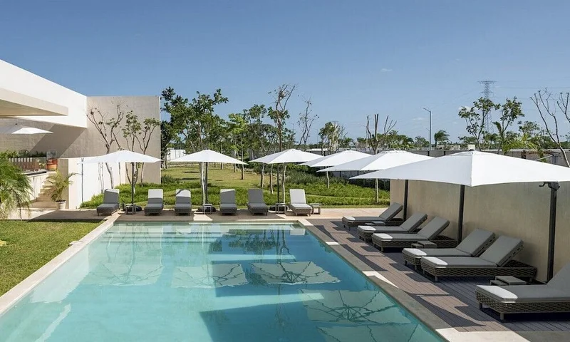 HERMOSA CASA EN VENTA EN PRIVADA SOLUNA TEMOZON NORTE