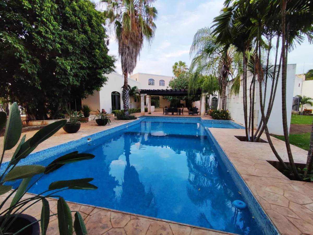 INCREIBLE CASA EN VENTA MERIDA, BENITO JUAREZ NORTE  EN ESQUINA (FVC-2074)